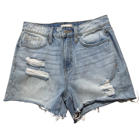 Altar’d State Distressed Denim Shorts Size 26 - Picture 1 of 4